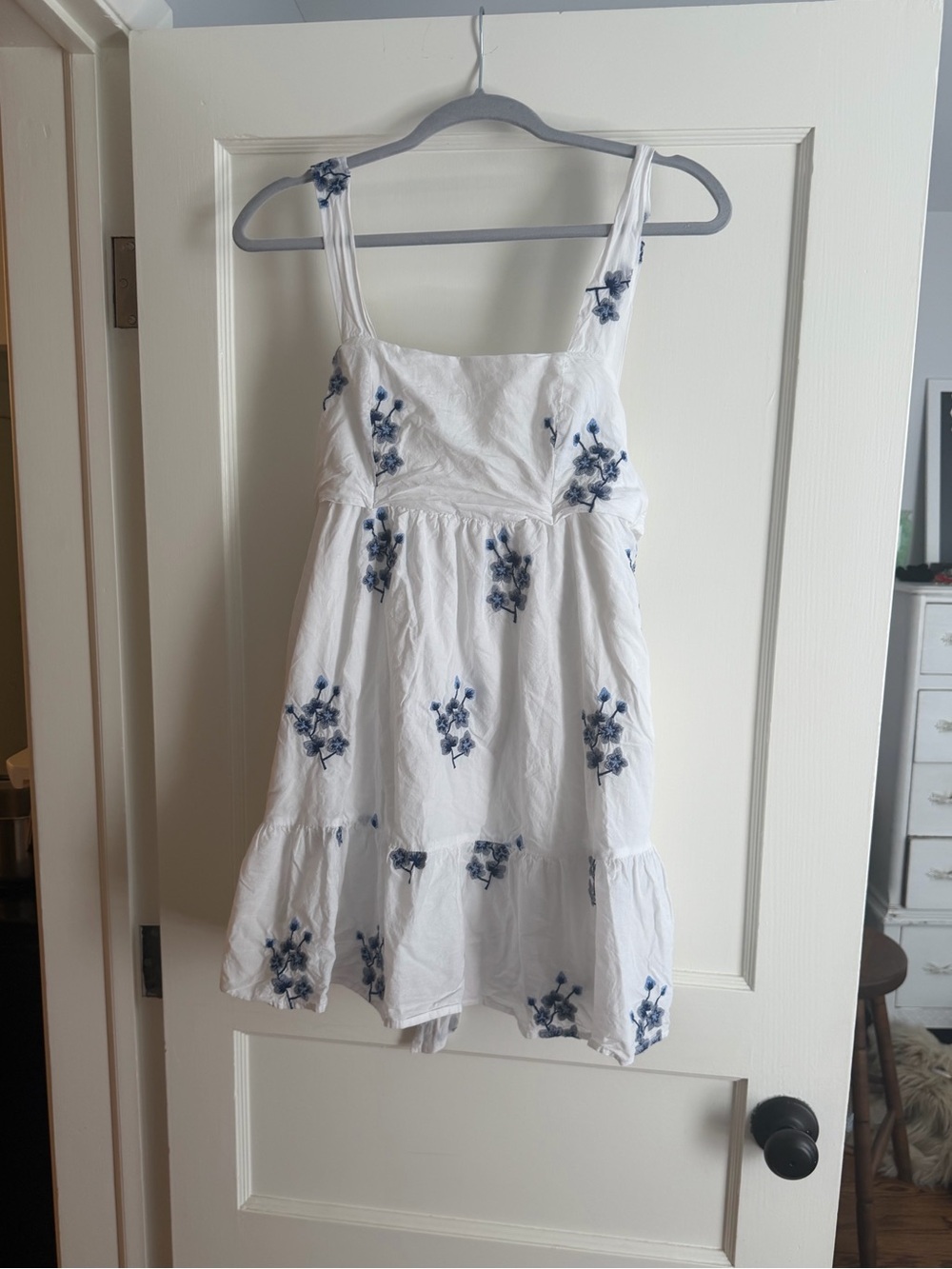 Beautiful Mini Dress - Picture 3 of 5